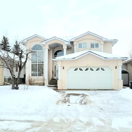 Million Dollars Home! Endless Luxury Edmonton Exterior photo